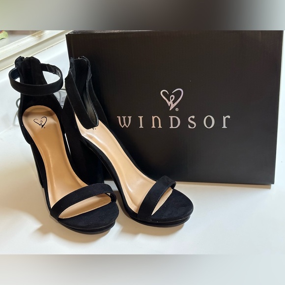 Windsor Shoes - Windsor Black V.Suede High Heels Sandals NWT Size 7.5